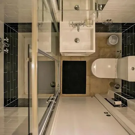 No 68 In 3* Валетта