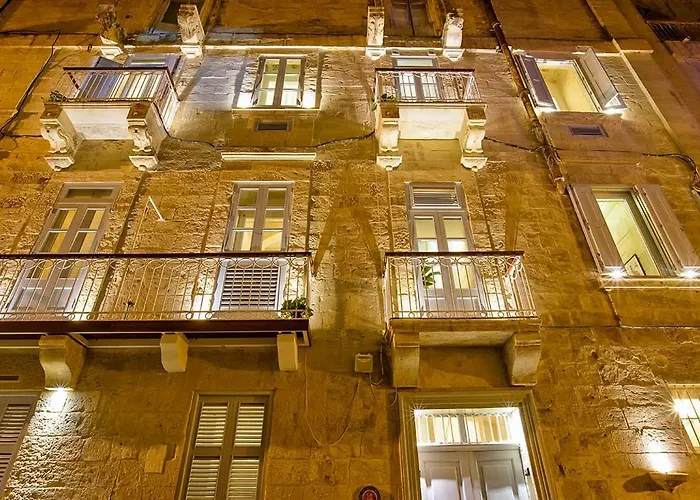 Πανσιόν No 68 In 3*