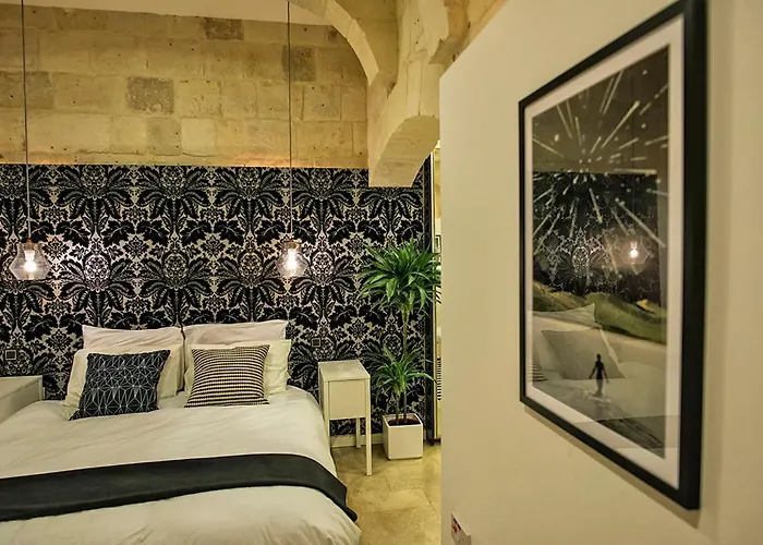 No 68 In Πανσιόν 3*